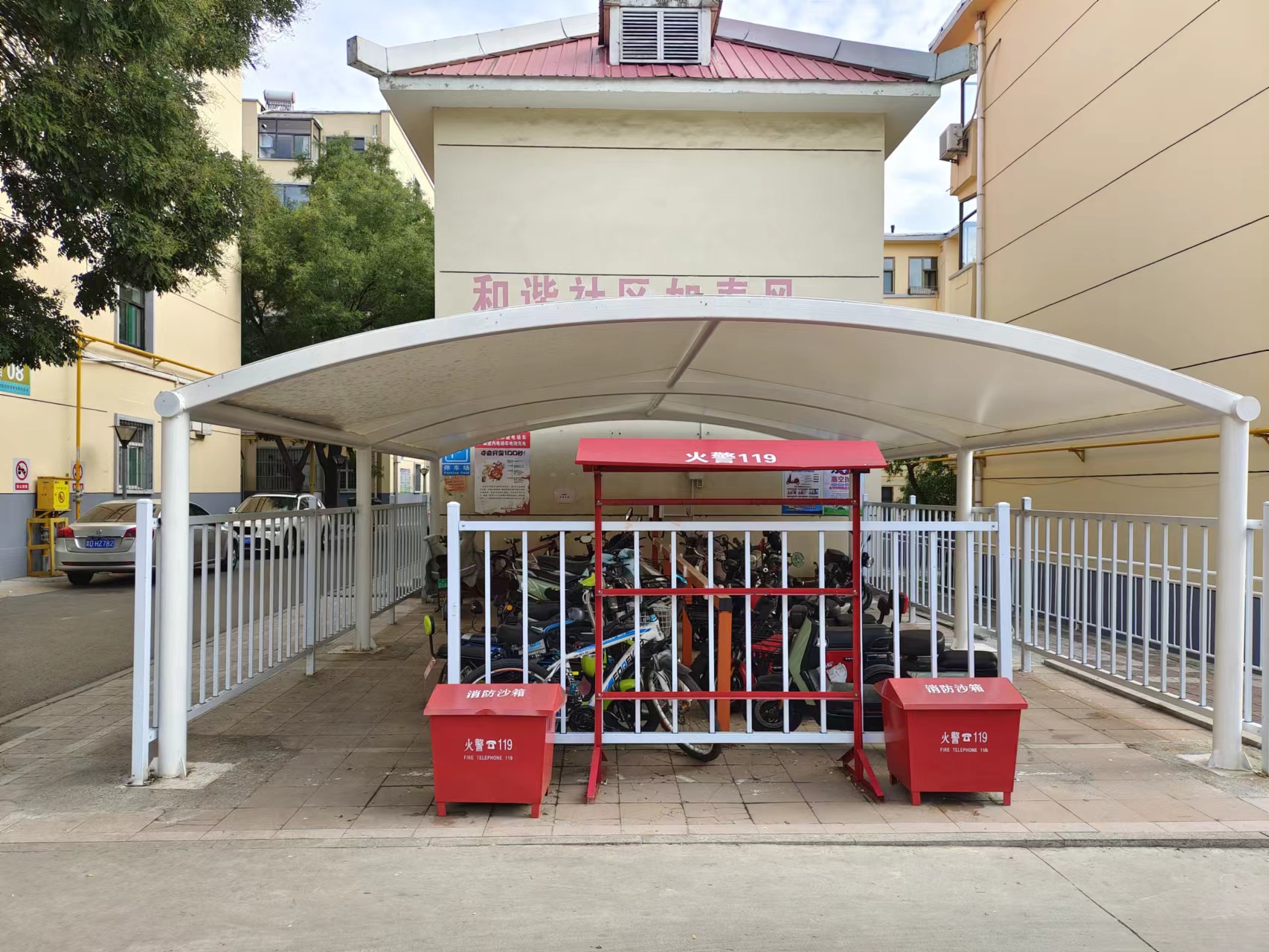 長(zhǎng)治某小區(qū)車棚二